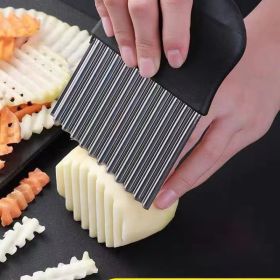 Large Crinkle Cutter,French Fry Slicer,Potato Knife Cutter Fruit Vegetable Wavy Chopper,Knife Stainless Steel Blade Cutting Tool